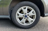 Ford Transit Connect 1.6 TDCi 240 Limited Panel Van 5dr Diesel Manual L2 H1 (128 g/km, 113 bhp) 35