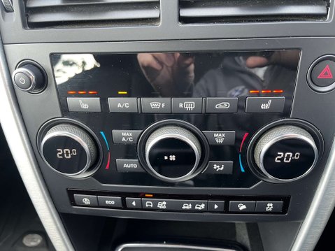 Land Rover Discovery Sport 2.0 Discovery Sport SE Si4 Auto 4WD 5dr 38