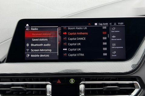 BMW 1 Series 118I SPORT - 1 OWNER -REVERSE CAMERA - PARK ASSISTANT - COMFORT PACKAGE 38
