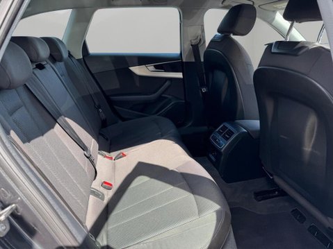 Audi A4 2.0 TDI 35 Technik S Tronic Euro 6 (s/s) 5dr 50