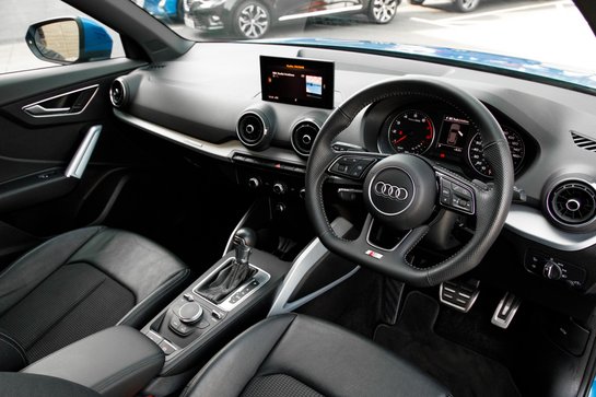 Audi Q2 TFSI S LINE