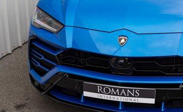 Lamborghini Urus 27