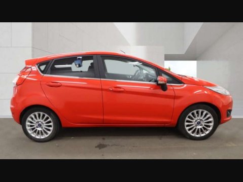 Ford Fiesta 1.6 Fiesta Titanium Auto 5dr 7