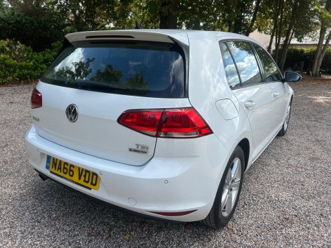 Volkswagen Golf 1.0 TSI Match Edition BlueMotion Euro 6 (s/s) 5dr 12