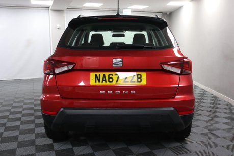 SEAT Arona TSI SE 8