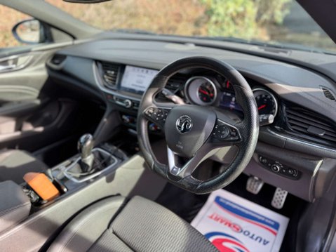 Vauxhall Insignia 2.0 Insignia SRi VX-Line Nav TD 5dr 12