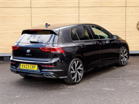 Volkswagen Golf R-LINE TSI