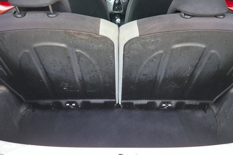 Toyota Aygo 1.0 VVT-I X-PLAY FULL SERVICE HISTORY! 9 SERVICES! BLUETOOTH! 17