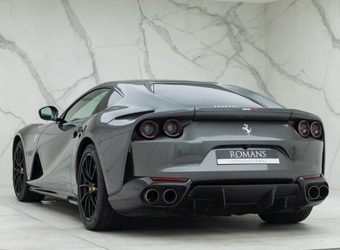 Ferrari 812 Superfast 3