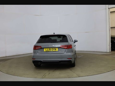 Audi A3 1.0 A3 Sportback 30 TFSI Black Edition Semi-Auto 5dr 5