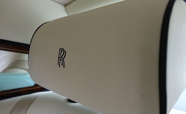 Rolls-Royce Phantom Series II 22