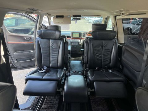 Nissan Elgrand 3.5+HIGHWAY STAR+GRADE 4+WARRANTED MILES 16