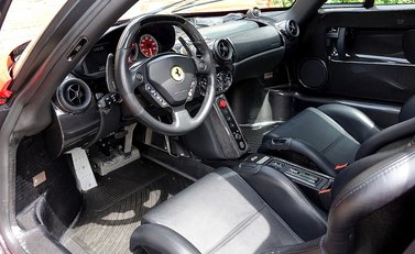 Ferrari Enzo 22