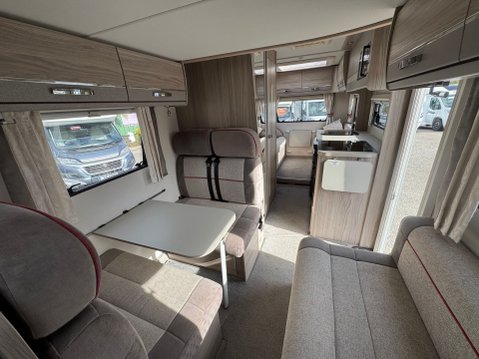 Elddis Majestic 196 10