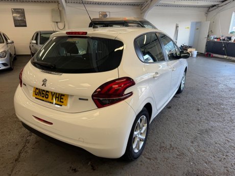 Peugeot 208 1.2 PureTech Active Euro 6 5dr 8