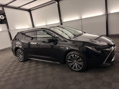 Toyota Corolla 1.8 VVT-h Excel Touring Sports CVT Euro 6 (s/s) 5dr 57