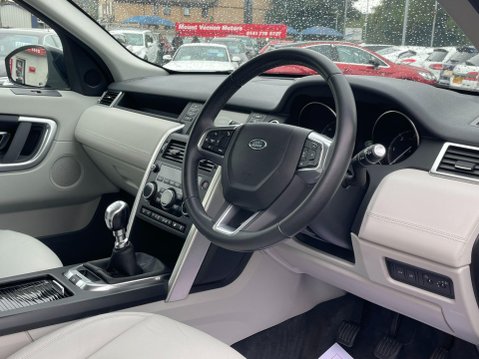 Land Rover Discovery Sport 2.0 TD4 SE 4WD Euro 6 (s/s) 5dr (5 Seat) 18