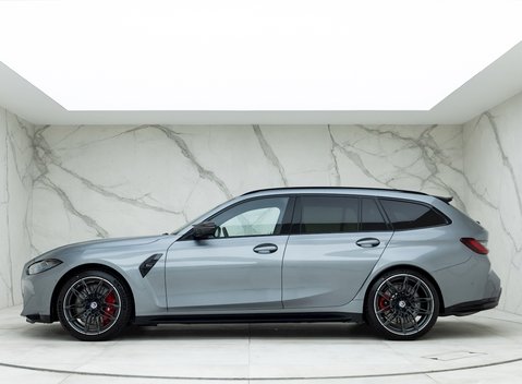 BMW M3 Competition xDrive Touring 2