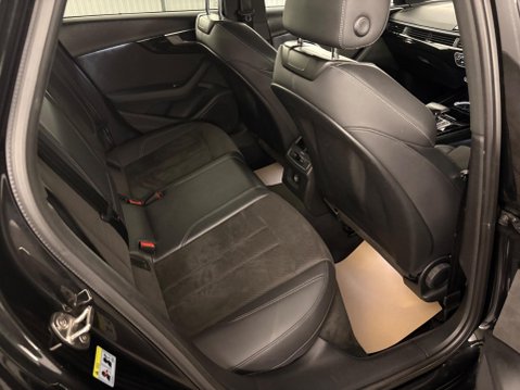 Audi A4 2.0 TFSI 35 Black Edition S Tronic Euro 6 (s/s) 4dr 6