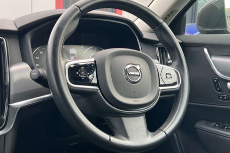 Volvo S90 2.0 D4 Momentum Plus Saloon 4dr Diesel Auto Euro 6 (s/s) (190 ps) 27
