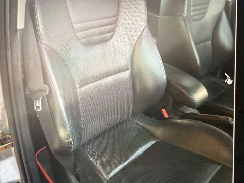 Ford Mondeo 3.0 Mondeo ST220 5dr 8