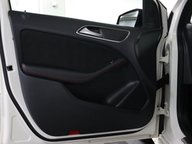 Mercedes-Benz B Class B 180 D AMG LINE PREMIUM 43