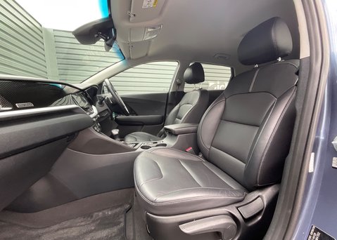 Kia Niro 1.6 GDi '3' PHEV 16
