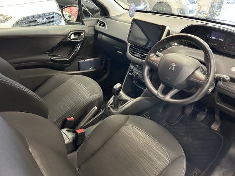 Peugeot 208 ACCESS PLUS 15