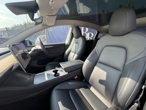 Tesla Model Y (Dual Motor) Long Range SUV 5dr Electric Auto 4WDE (384 bhp) 28
