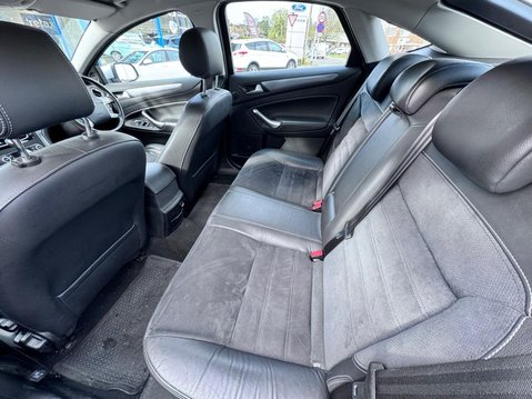 Ford Mondeo 2.0 TDCi Titanium X Euro 5 5dr 12