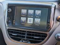 Peugeot 2008 E-HDI FELINE 22