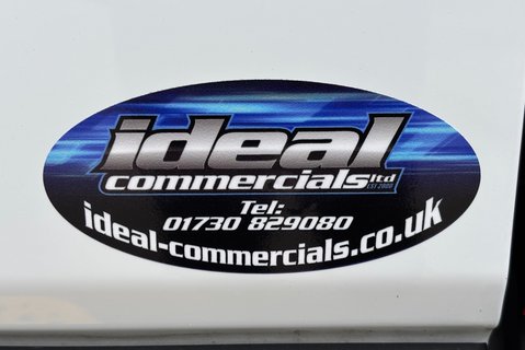 Ford Transit 350 L3H2 130 ps DCIV - Air Con / Sat Nav 13