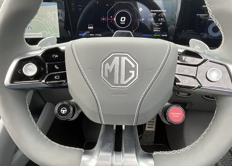 MG Cyberster 77kWh TROPHY 20