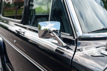 Jeep Cherokee Laredo 11