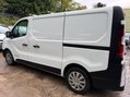 Renault Trafic 1.6 dCi ENERGY 27 Business Panel Van 5dr Diesel Manual SWB Standard Roof Eu 14