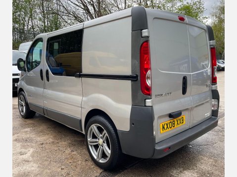 Renault Trafic 2.0 TD dCi SL29 QS6 L1 H1 4dr 11