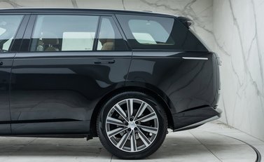 Land Rover Range Rover D350 AUTOBIOGRAPHY LWB 36