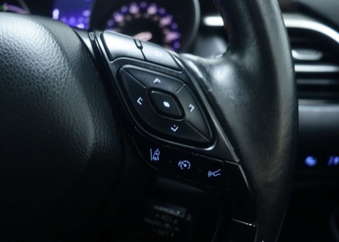 Toyota C-HR 1.8 C-HR Excel HEV CVT 5dr 35