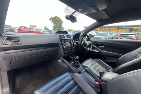 Volkswagen Scirocco 2.0 TDI BlueMotion Tech R-Line Hatchback 3dr Diesel Manual Euro 6 (s/s) (18 27