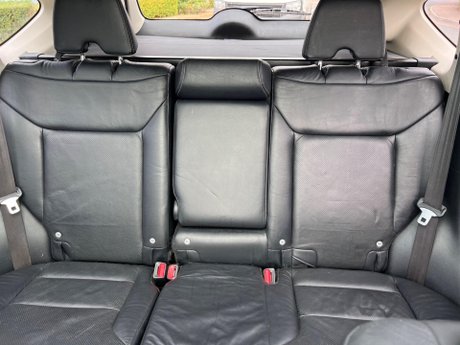 Honda CR-V 2.2 i-DTEC EX Auto 4WD Euro 5 5dr 37