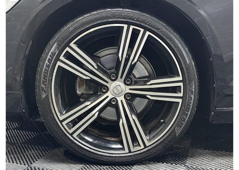 Volvo V60 2.0 D4 Inscription Pro Estate 5dr Diesel Auto Euro 6 (s/s) (190 ps) 30