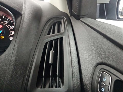 Ford Focus 1.0 Focus Zetec 5dr 45