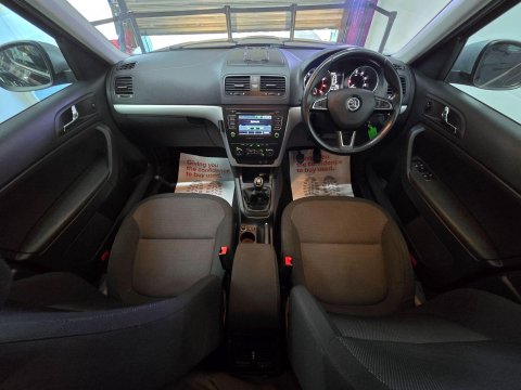 Skoda Yeti 1.2 TSI SE Outdoor Euro 5 5dr 3