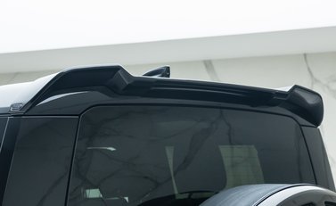 Land Rover Defender 90 V8 P525 URBAN 35