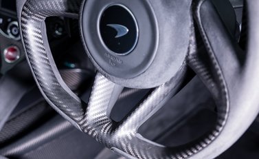 McLaren 765LT Spider 17