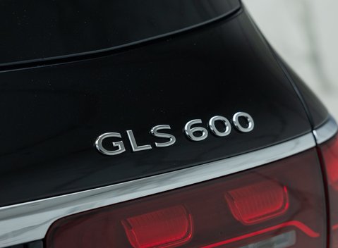 Mercedes-Benz GLS 600 Maybach 39