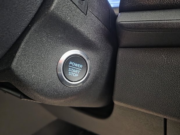 Ford Transit Transit 350 L3 Diesel FWD 2.0 Eco blue 165ps H2 Limited Van [NAV} 25