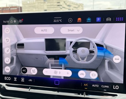 Volkswagen Tiguan 1.5 Tiguan Life TSi PHEV Semi-Auto 5dr 37