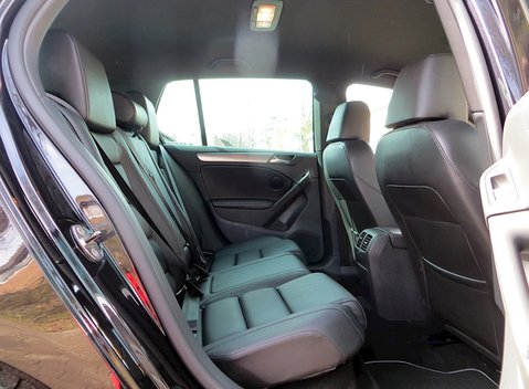 Volkswagen Golf R 12