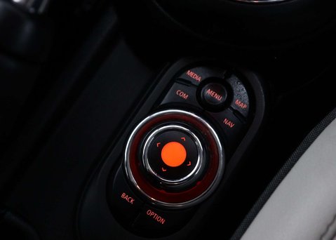 Mini Hatch 2.0 Cooper S Exclusive Auto 5dr 34